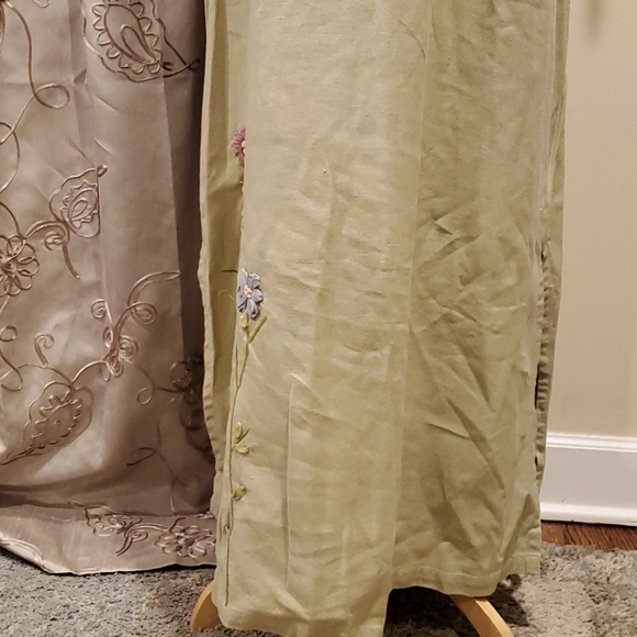 Bleu Bayou Full Maxi Dress with Ribbon Embroidery - Picture 6 of 11